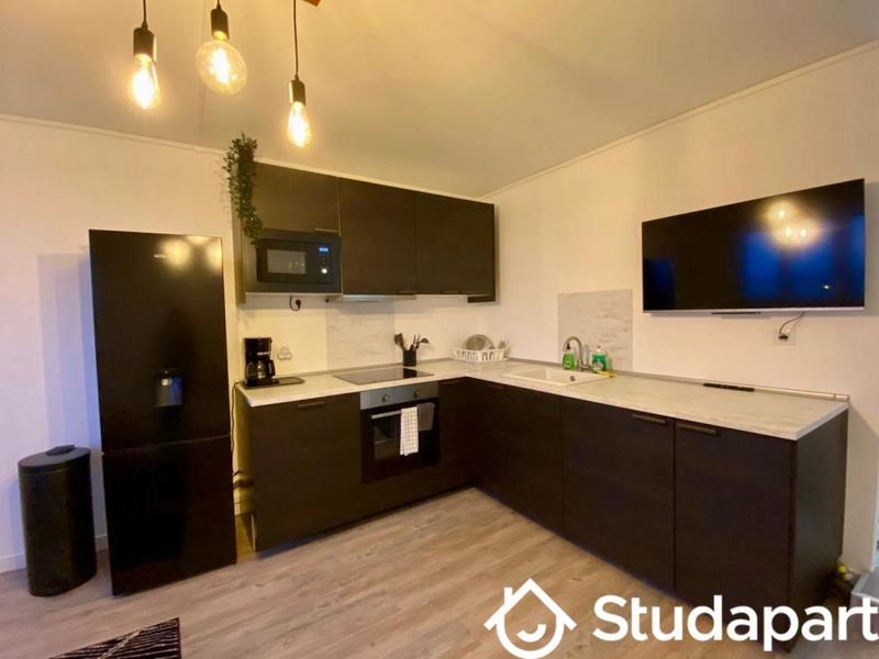 Chambre - 13 m² - 1 pièce