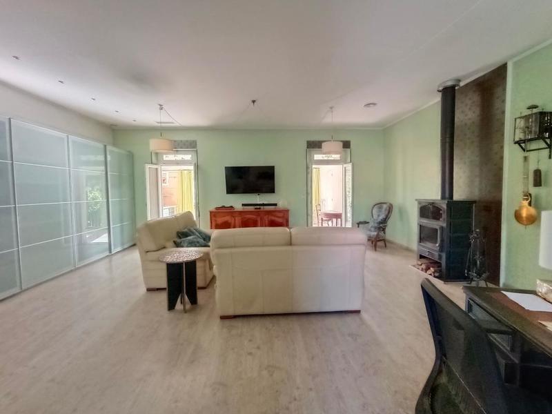 Maison - 162 m² - 5 pièces