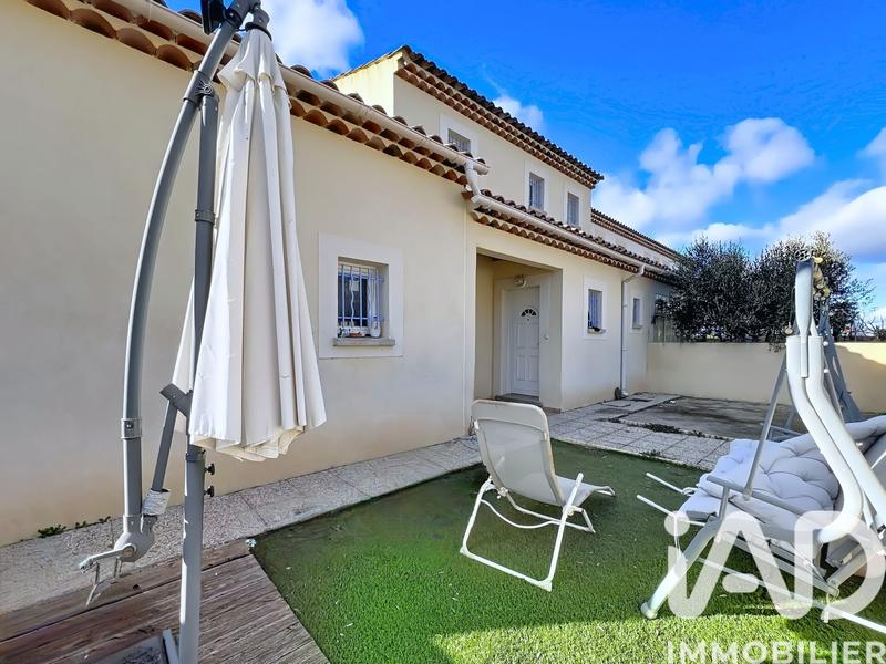 Maison - 86 m² - 4 pièces