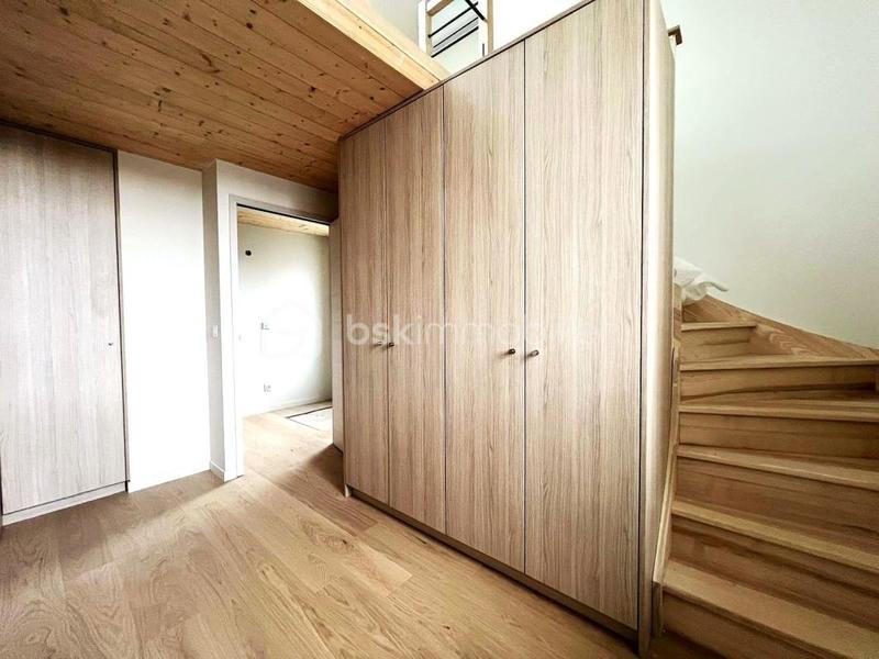 Maison - 94 m² - 4 pièces