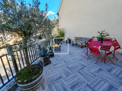 Maison - 190 m² - 5 pièces