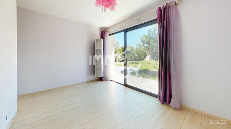 Maison - 185 m² - 5 pièces