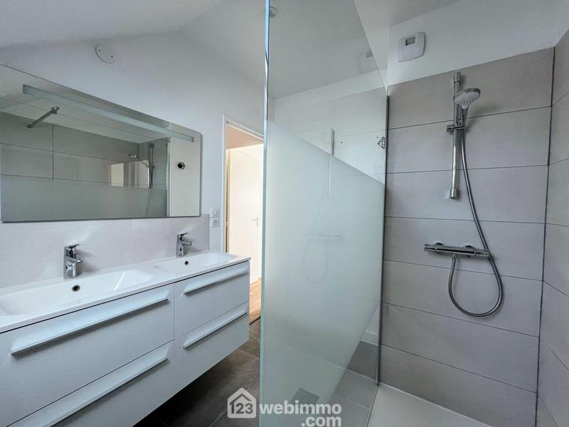 Maison - 127 m² - 5 pièces