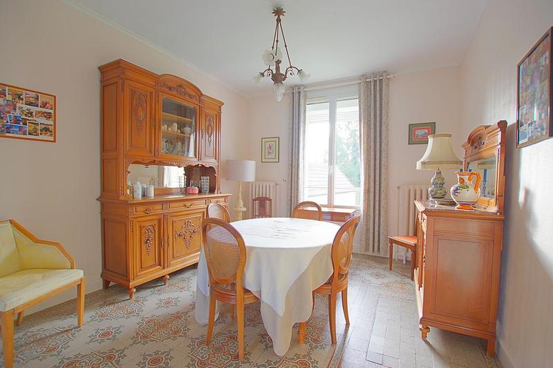 Maison - 105 m² - 5 pièces