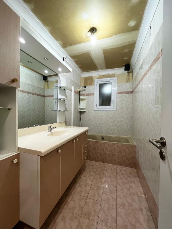 Immeuble - 75 m² - 3 pièces