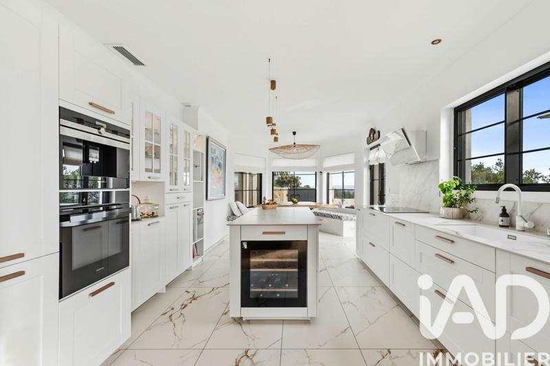 Maison de maîtres - 160 m² - 6 pièces