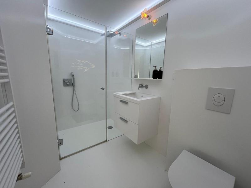 Maison - 230 m² - 10 pièces