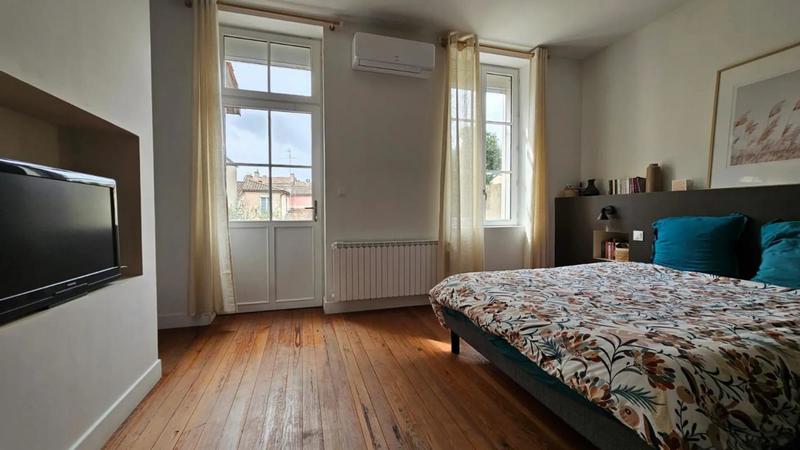 Maison - 224 m² - 6 pièces