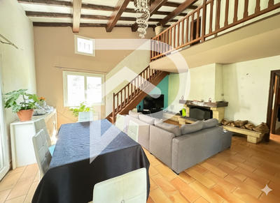 Maison - 122 m² - 5 pièces