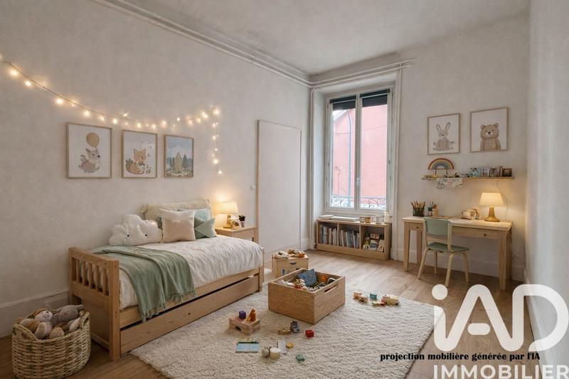 Appartement - 167 m² - 7 pièces