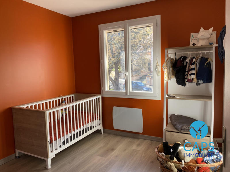 Maison - 90 m² - 5 pièces