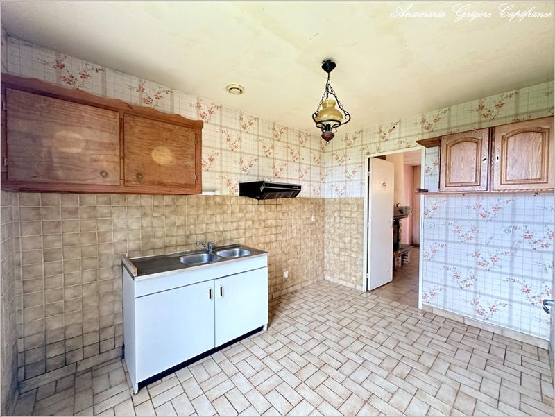 Maison - 80 m² - 4 pièces