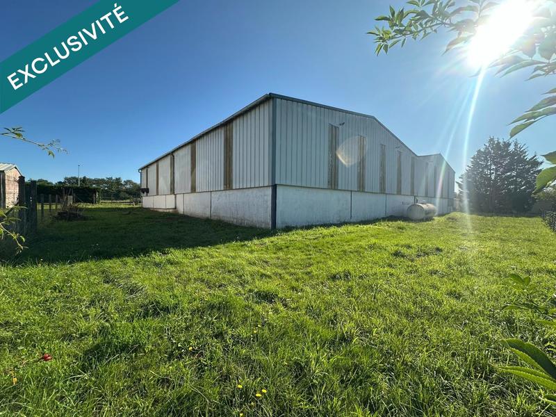 Local commercial - 906 m² - 1 pièce