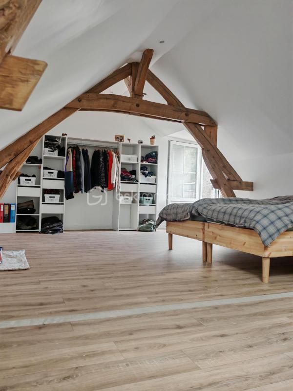 Maison - 186 m² - 6 pièces