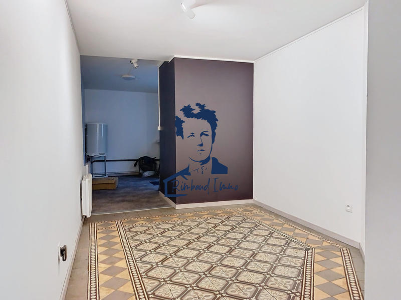 Local d'activités - 60 m²