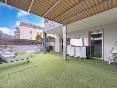 Appartement - 81 m² - 4 pièces