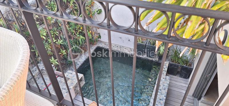 Maison de ville - 95 m² - 4 pièces