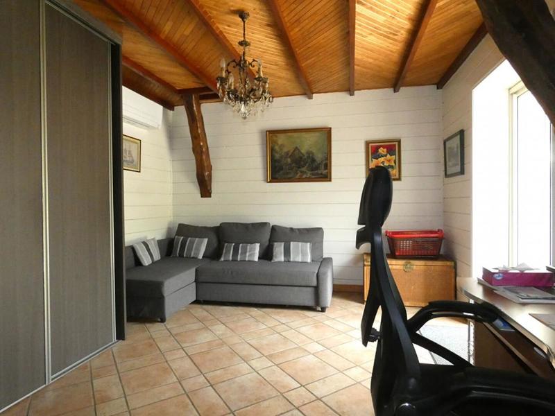 Maison - 288 m² - 11 pièces