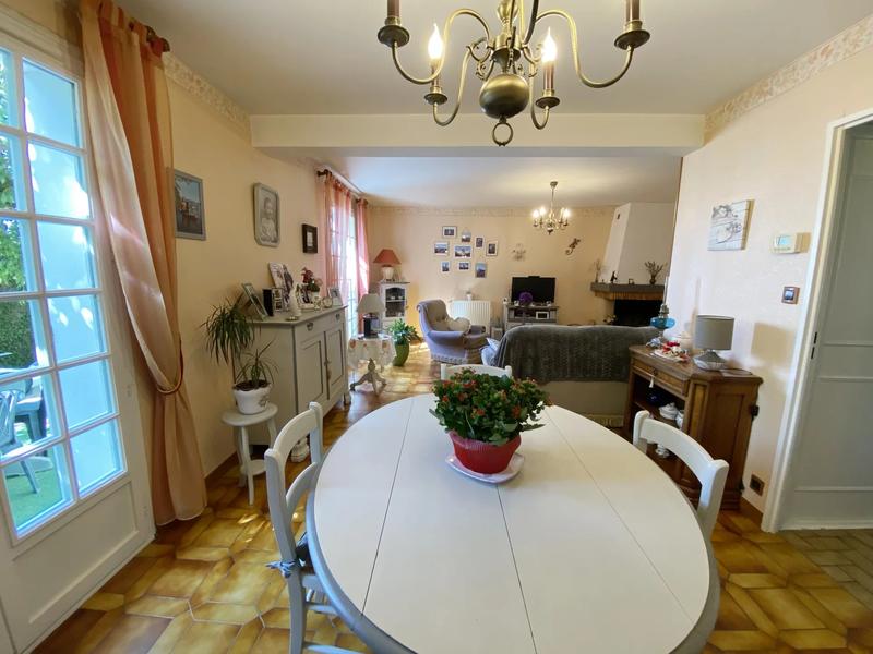 Maison - 103 m² - 5 pièces