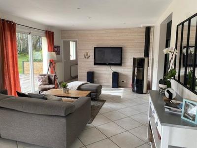 Maison - 150 m² - 8 pièces