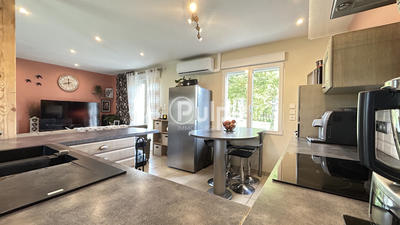 Maison - 133 m² - 6 pièces