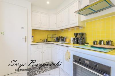 Immeuble - 170 m² - 8 pièces