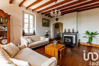 Maison - 330 m² - 7 pièces