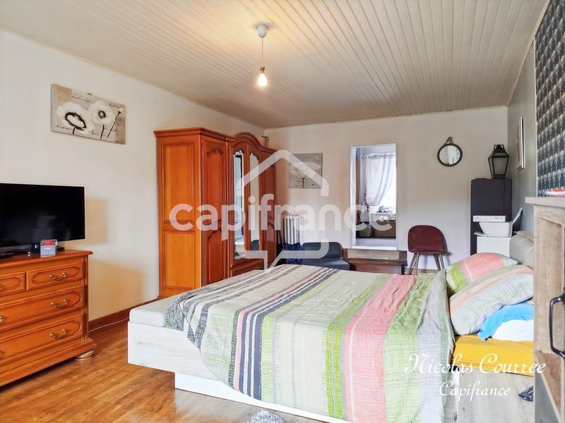 Maison - 206 m² - 8 pièces