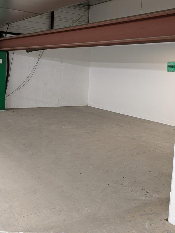 Bureau - 242 m² - 5 pièces