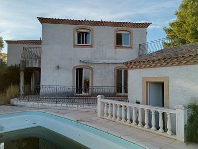 Villa - 92 m² - 5 pièces