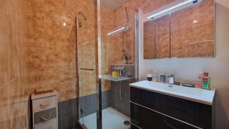 Appartement - 72 m² - 3 pièces