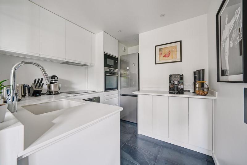 Appartement - 94 m² - 4 pièces