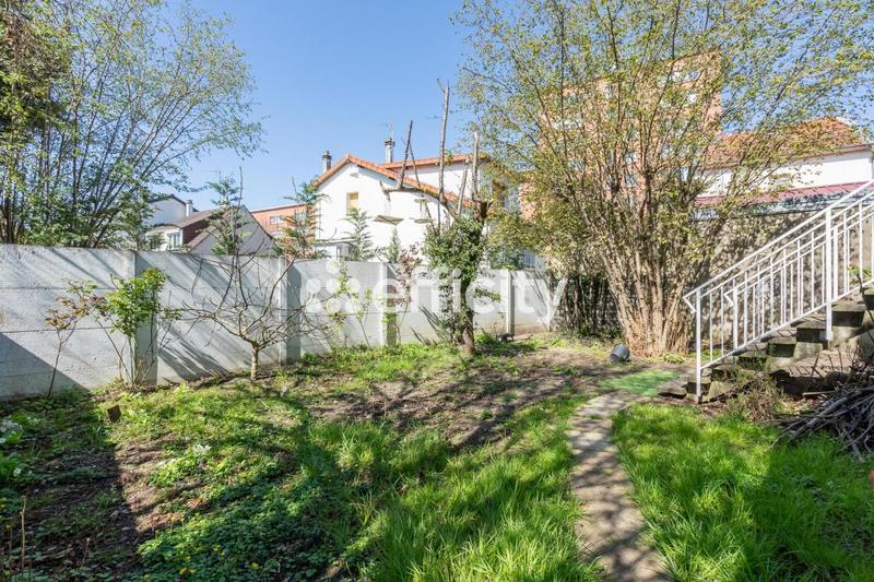 Maison - 104 m² - 5 pièces