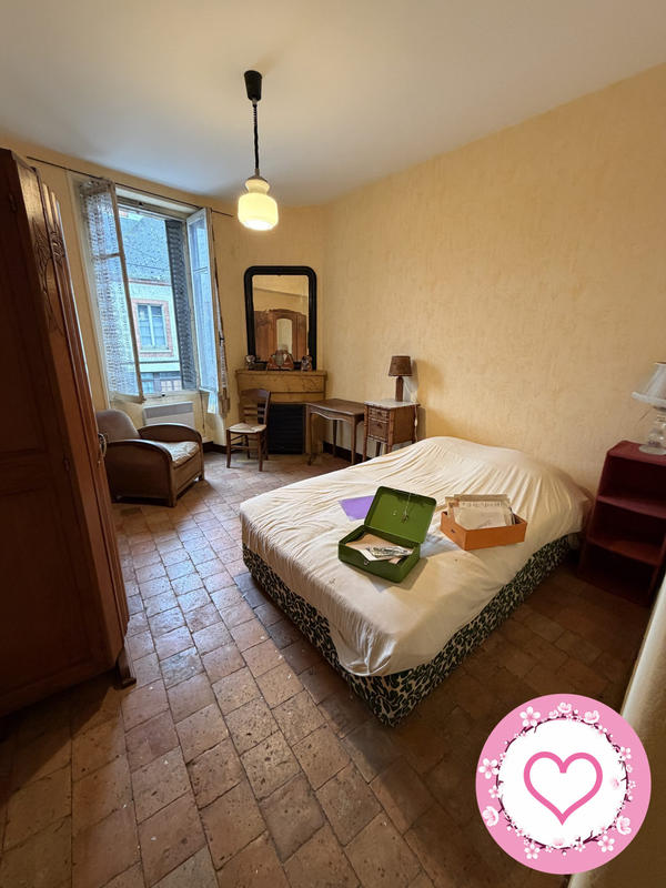 Maison - 122 m² - 5 pièces