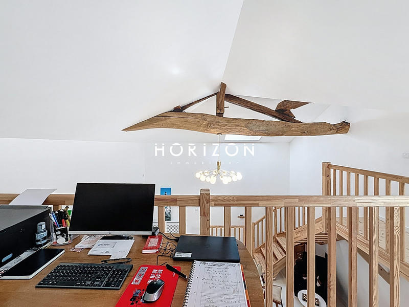 Maison ancienne - 220 m² - 8 pièces