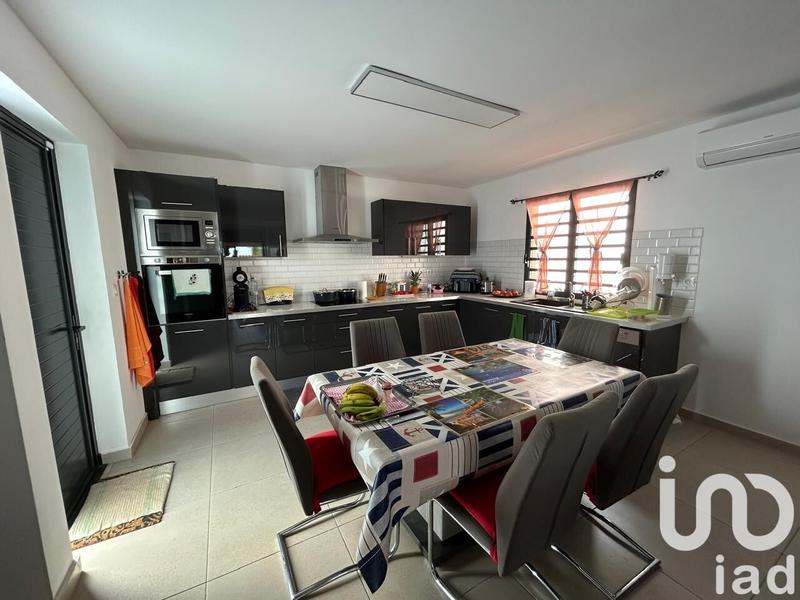 Maison - 102 m² - 4 pièces