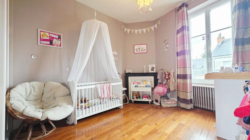 Maison - 189 m² - 8 pièces