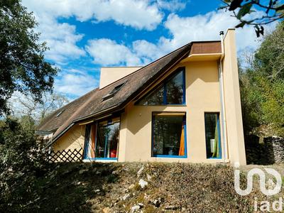 Maison - 190 m² - 6 pièces