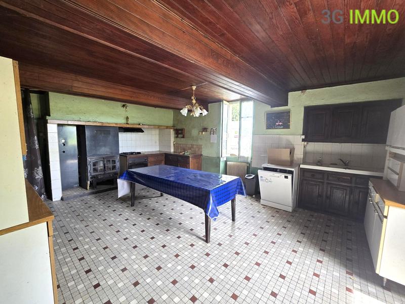 Corps de ferme - 175 m² - 6 pièces