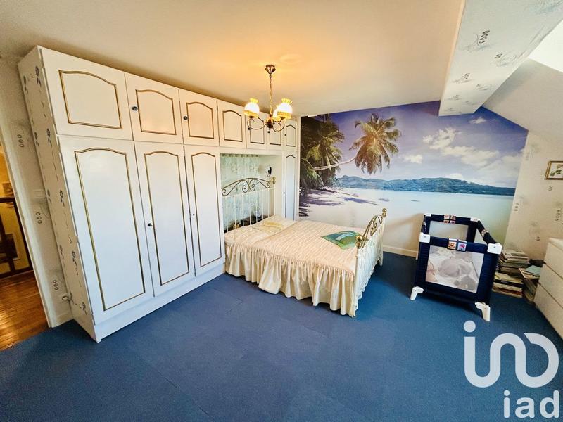 Château - 330 m² - 10 pièces