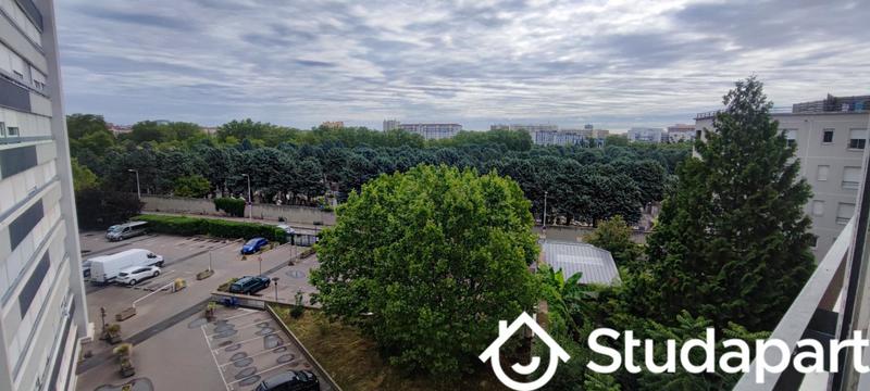 Appartement - 77 m² - 4 pièces