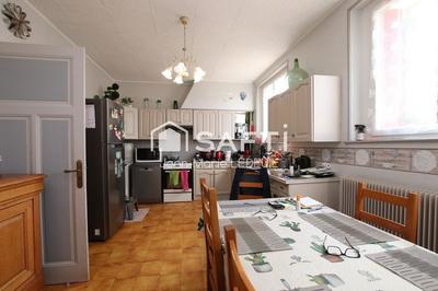 Maison - 132 m² - 7 pièces