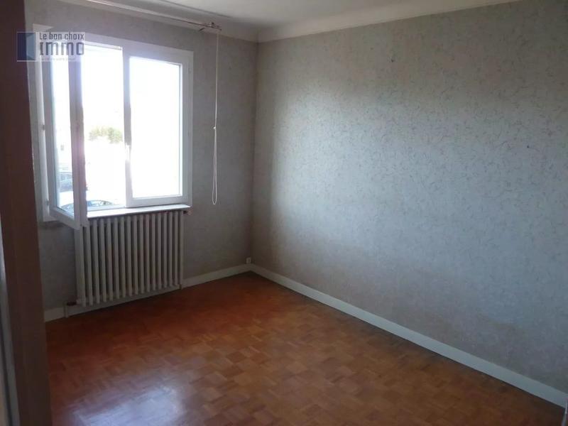 Maison - 77 m² - 5 pièces