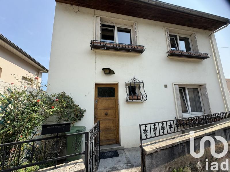 Maison de ville - 140 m² - 7 pièces