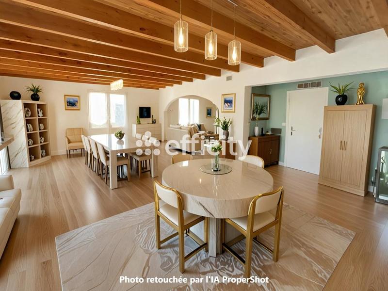 Maison - 130 m² - 5 pièces