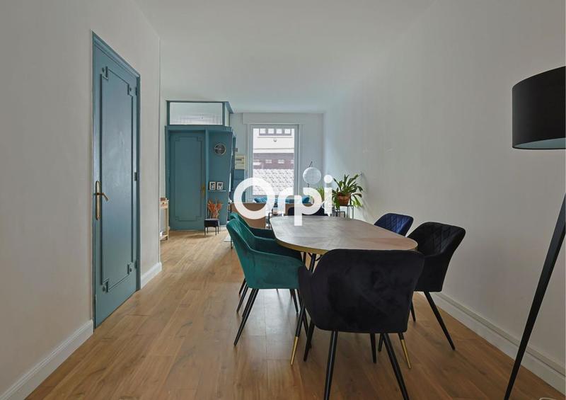 Maison - 115 m² - 6 pièces