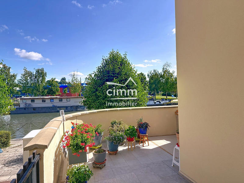 Appartement - 65 m² - 3 pièces