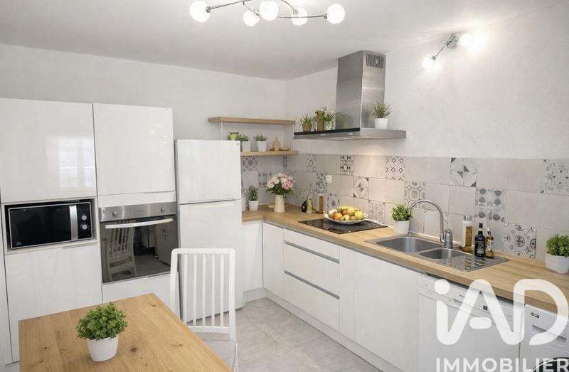 Maison de ville - 136 m² - 6 pièces