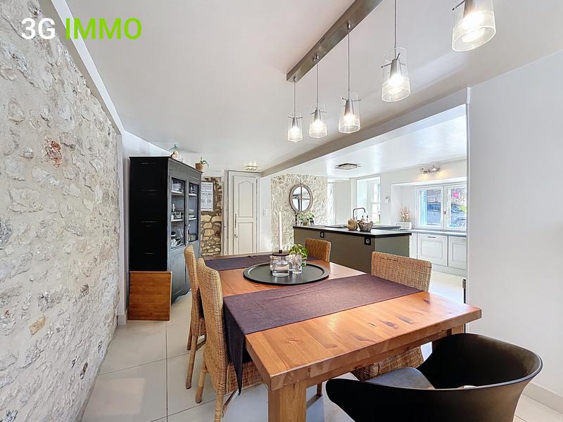 Maison de village - 162 m² - 7 pièces