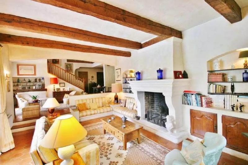 Villa - 350 m² - 8 pièces